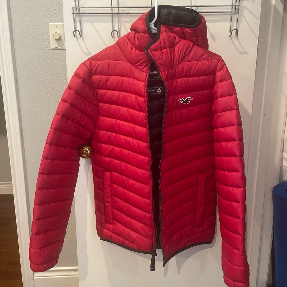 Hollister boys red puffer jacket